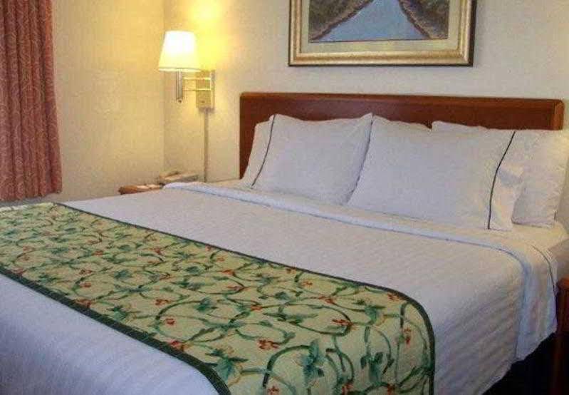 La Quinta By Wyndham Hopkinsville Esterno foto